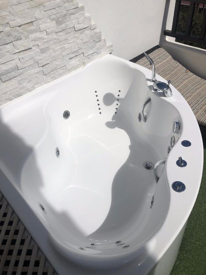 Lux&2Jacuzzi. New! Golden Mile Las Americas, Parque Santiago 2. Pool Heated Sea Water 2 Bdr Playa de las Americas  Exterior photo